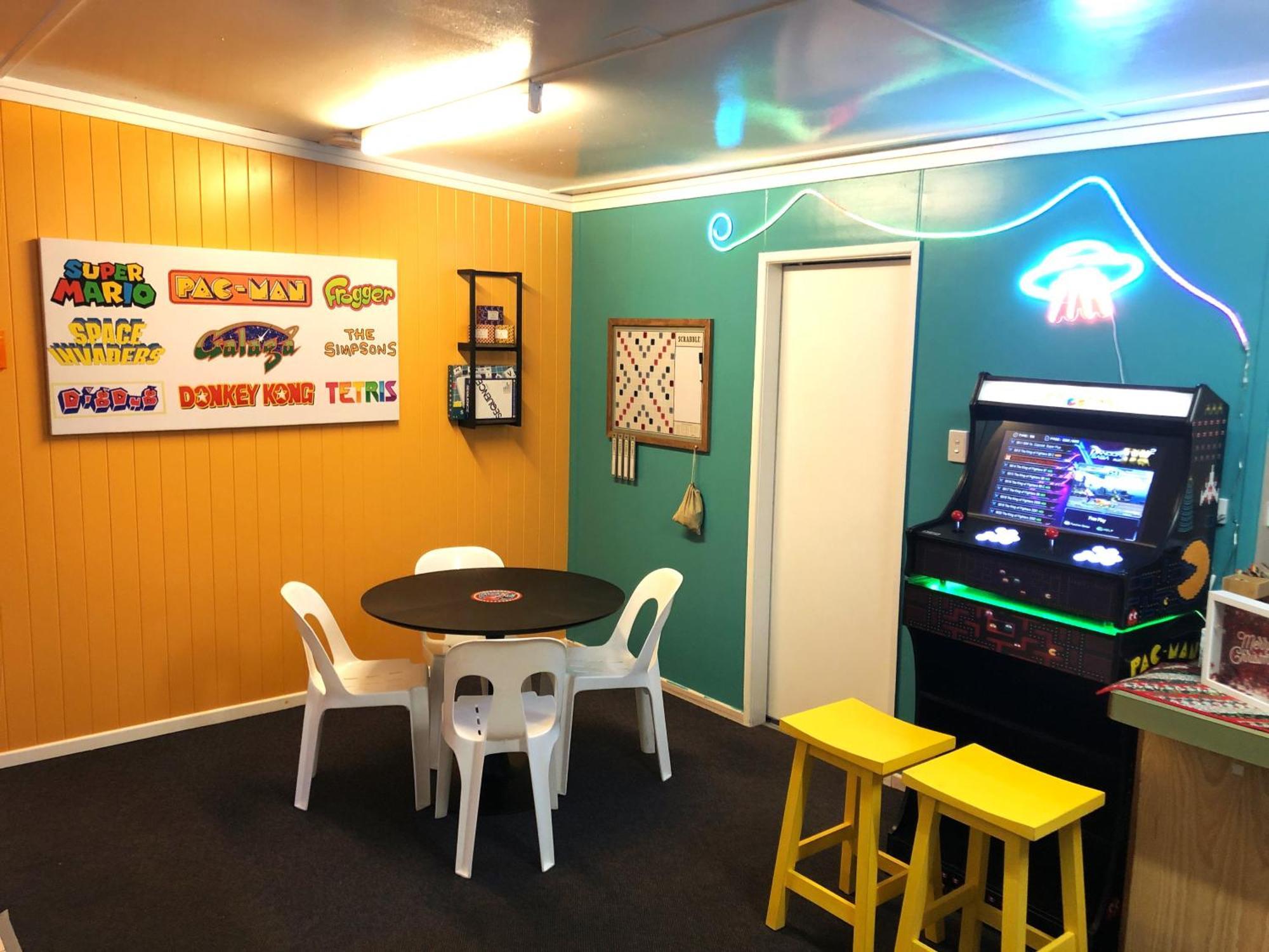 Acacia Motel Chinchilla Bagian luar foto