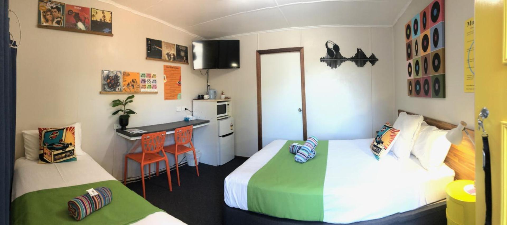 Acacia Motel Chinchilla Bagian luar foto